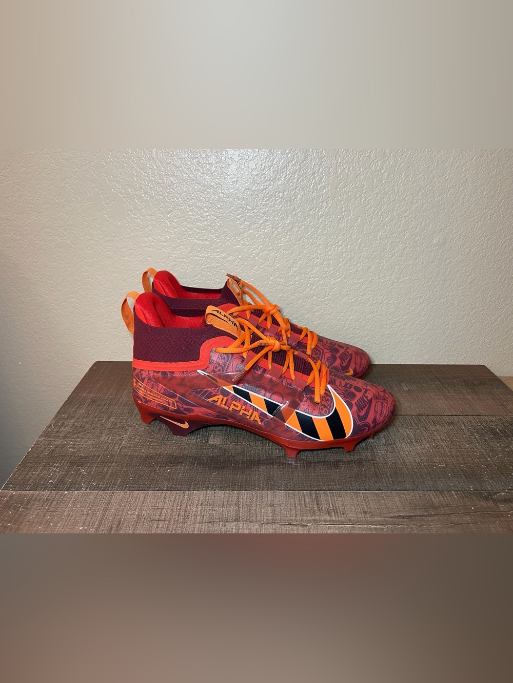 Nike Alpha Menace 4 Elite NRG “Picante Red”
- Size 9.5 Men.